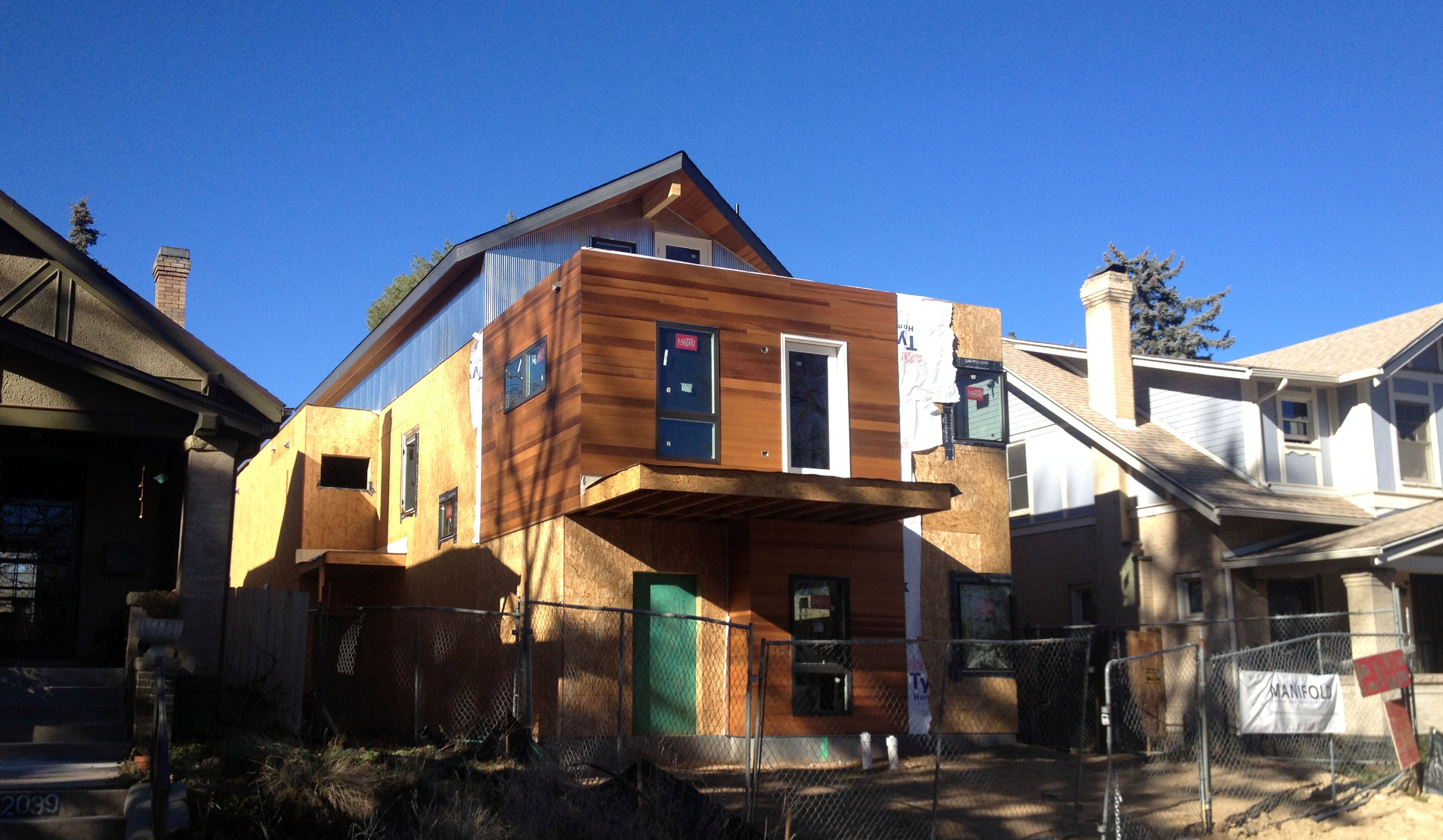 Race Street Duplexes M A N I F O L D Design and Development